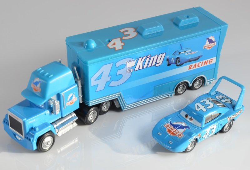 CARS AUTA CIĘŻARÓWKA PAN KRÓL 43 THE KING 1:55 zPL Kod producenta 343