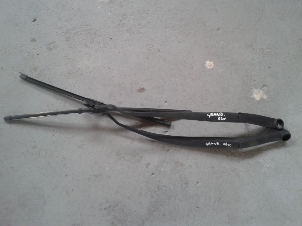 HYUNDAI GRANDEUR AZERA ВАЖІЛЬ СКЛООЧИСНИКА