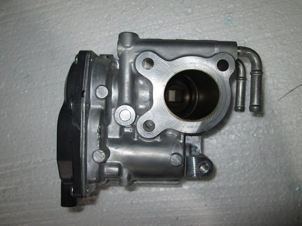 EGR radiator Toyota Rav4 2.0 D4D 2013r.