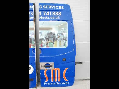 SPRINTER 906 CRAFTER DRZWI TYŁ TYLNE LEWE Waga produktu z opakowaniem jednostkowym 10 kg