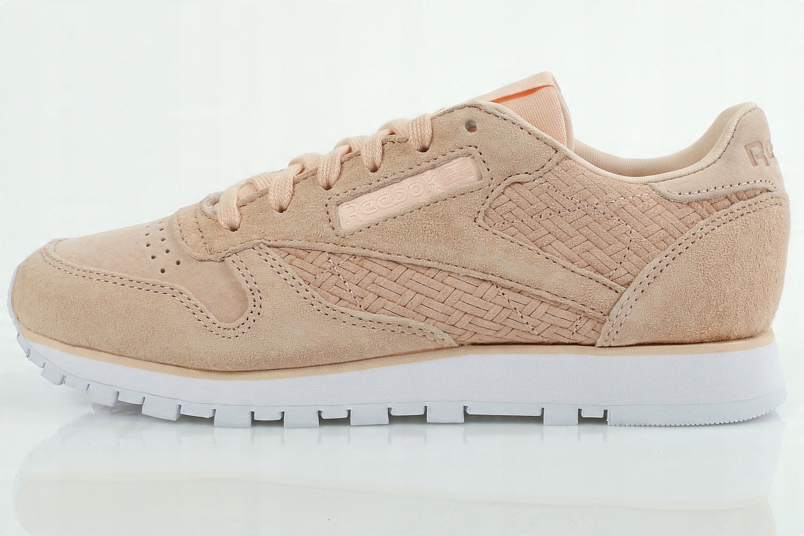 

Buty damskie Reebok CL Lthr Woven Emb BT0004