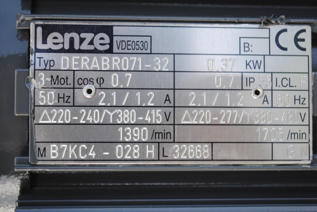 Motoreduktor 0.37kw. 111obr./min.. HAMULEC! Lenze! Kod producenta 1700236543