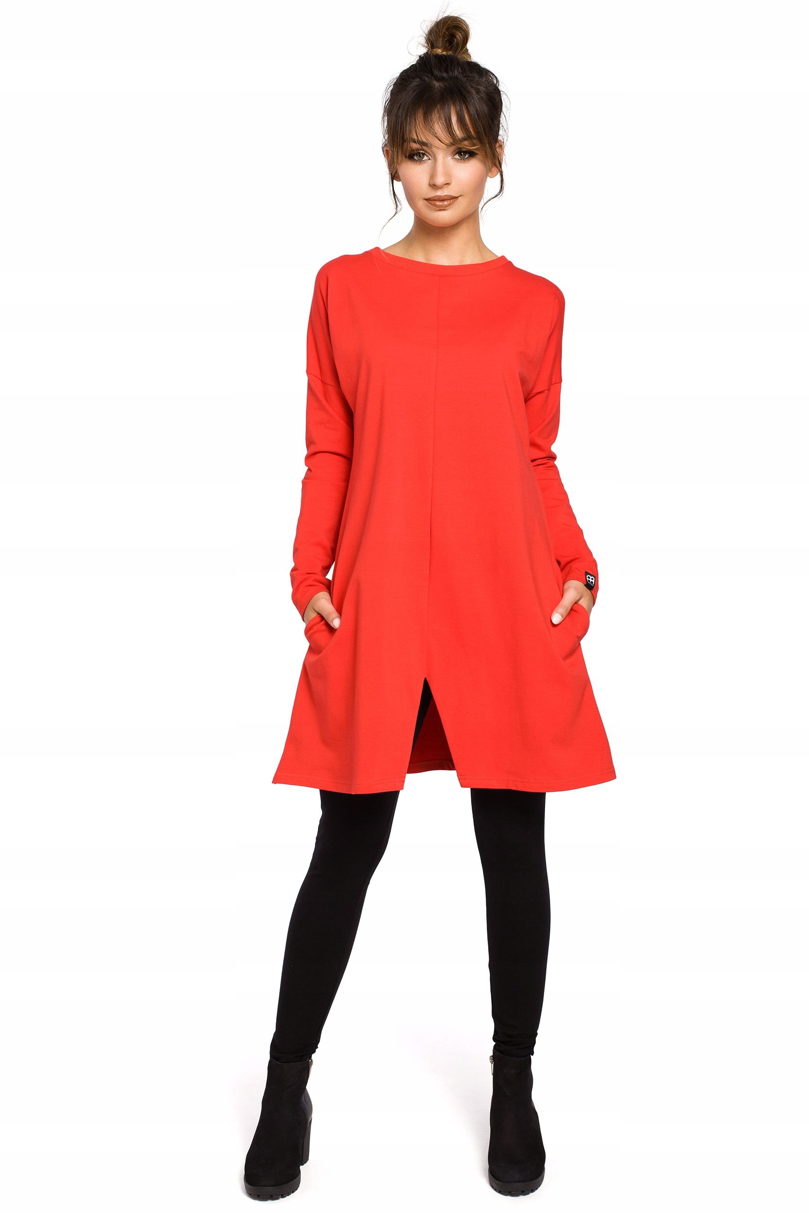 

B042 Tunika z wycięciem u dołu - czerwona L/XL