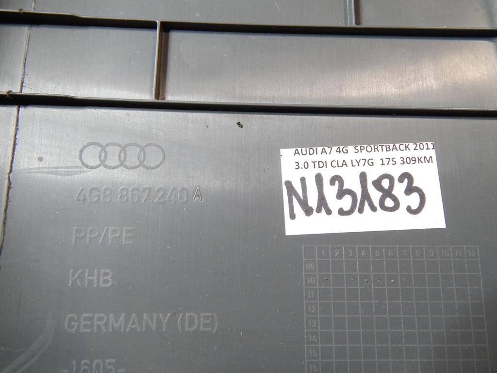 AUDI A7 4G OSŁONA SŁUPKA PRAWA 4G8867240A Typ samochodu Samochody osobowe