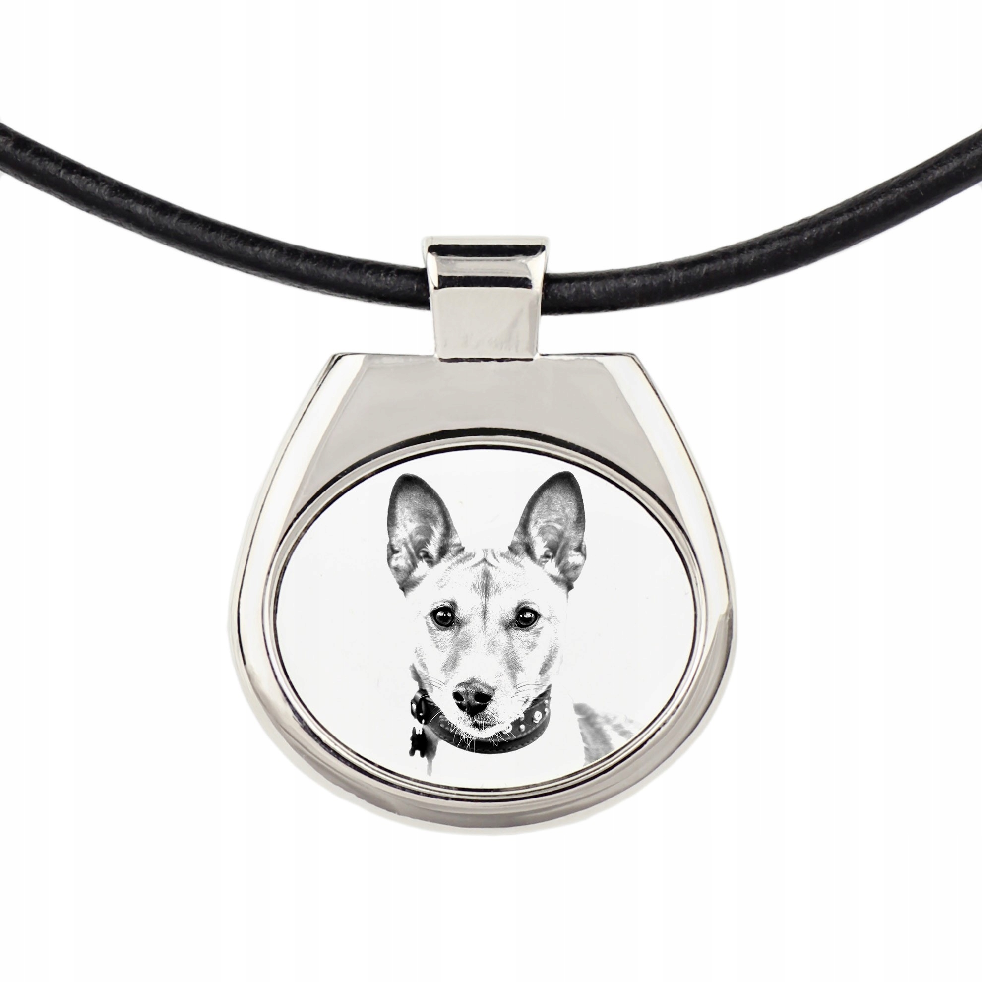 

Basenji Naszyjnik zawieszka na rzemieniu z grafiką