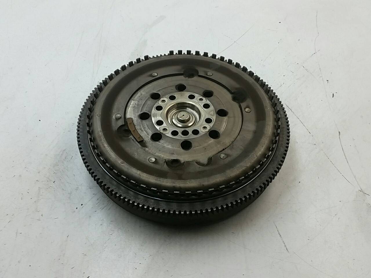 ДВУХМАССОВОЕ колесо сцепления NAVARA D40 2.5 DCI 06-