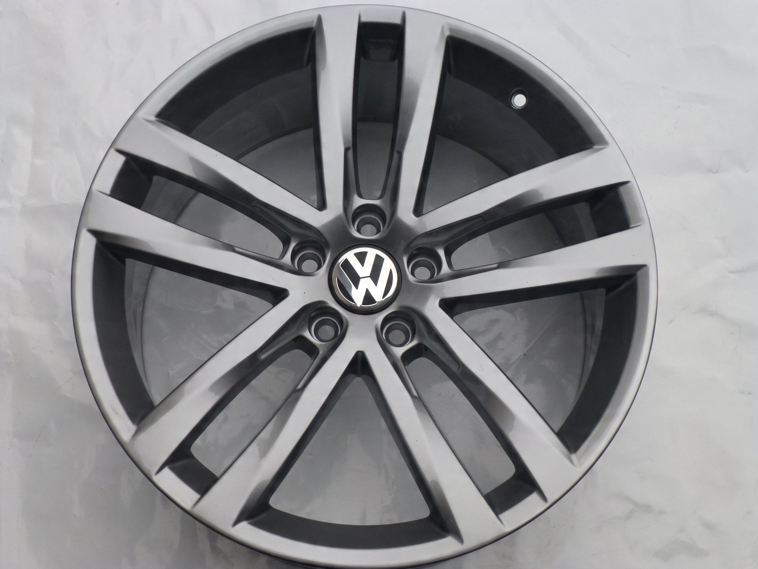 VW GOLF VI, VII, TURAN 8X19" ET48 IDEALNE