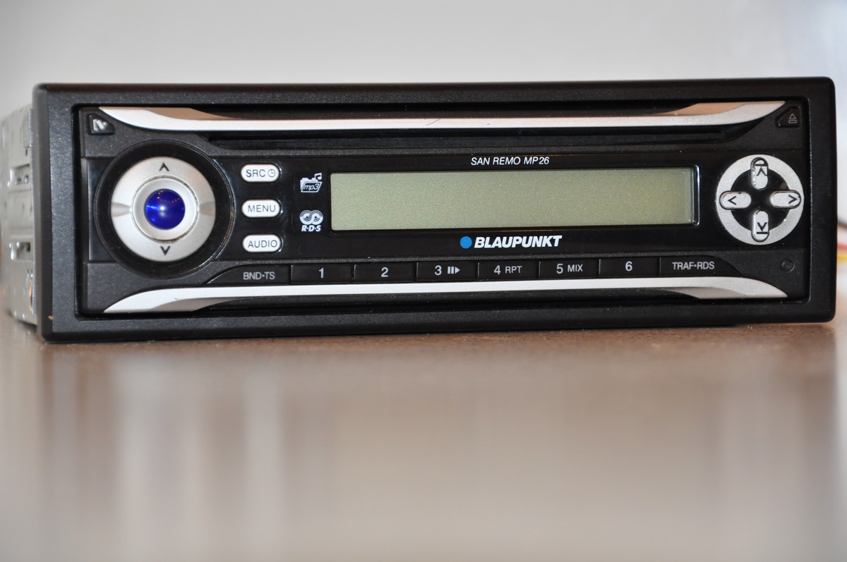 RADIO SAMOCHODOWE BLAUPUNKT SAN REMO FM RDS 4x 45W Marka Blaupunkt
