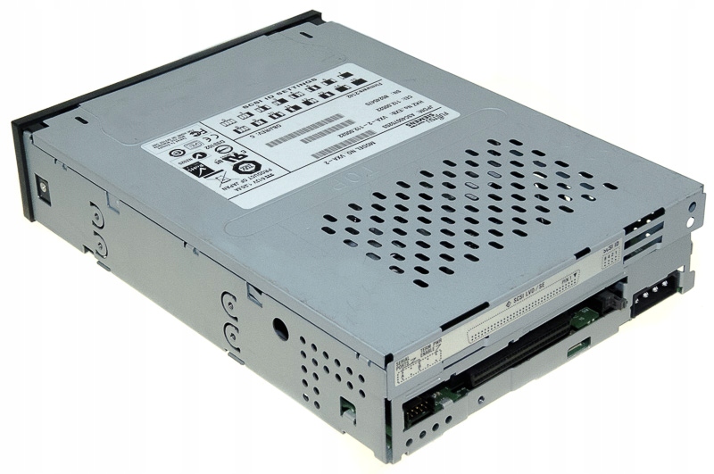 STREAMER FUJITSU A3C40075253 SCSI68 VXA-2 80/160GB Waga product with an opaque weight of 1 kg