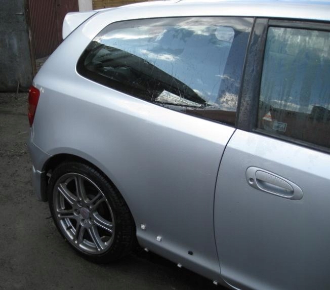 Лобове скло Honda Civic VII 01-05 праве 3D