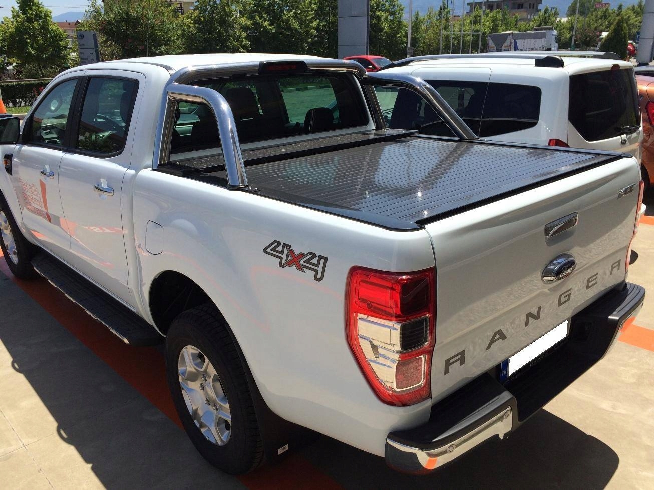 VW AMAROK TOYOTA HILUX FORD RANGER ZABUDOWA ROLETA Producent CAN