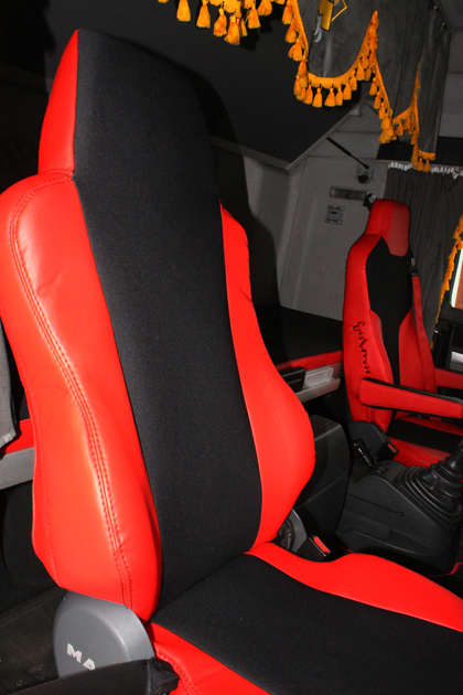 POKROWCE SIEDZEŃ TIR LKW @ MAN TGX@ SKAJ ECO SKÓRA EAN (GTIN) 5905326770031