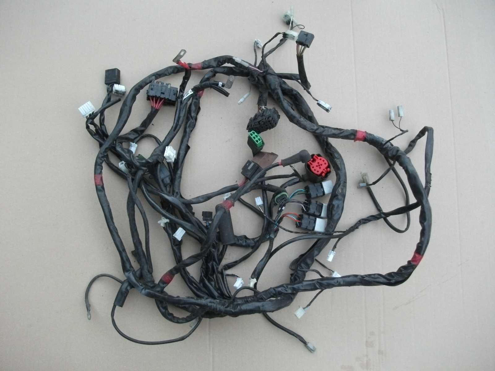 GILERA NEXUS 125 ЭЛЕКТРОПРОВОДКА ЖГУТ ПРОВОДОВ