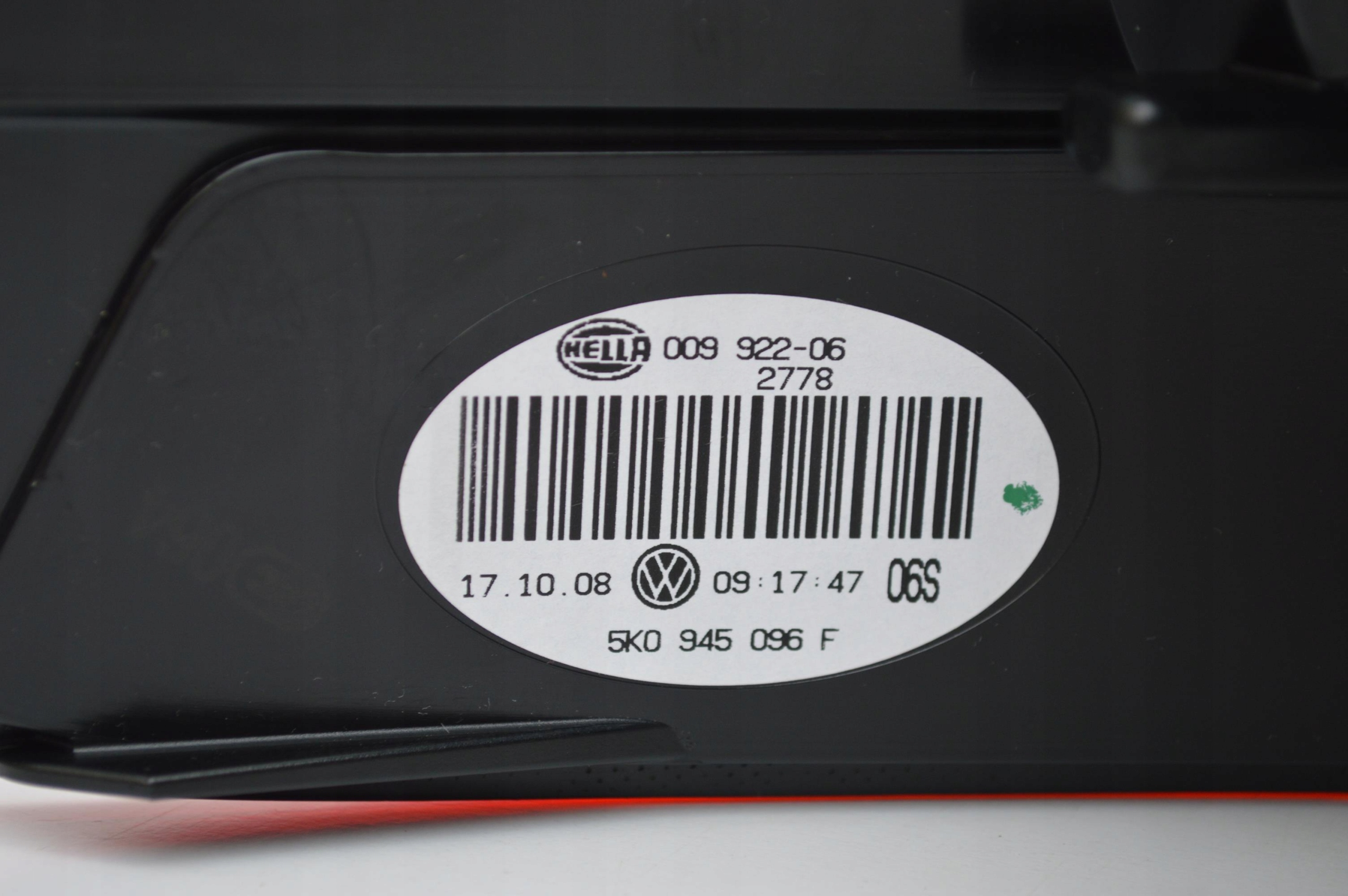 фонарь левый vw Golf 6 VI 5K0 HB
