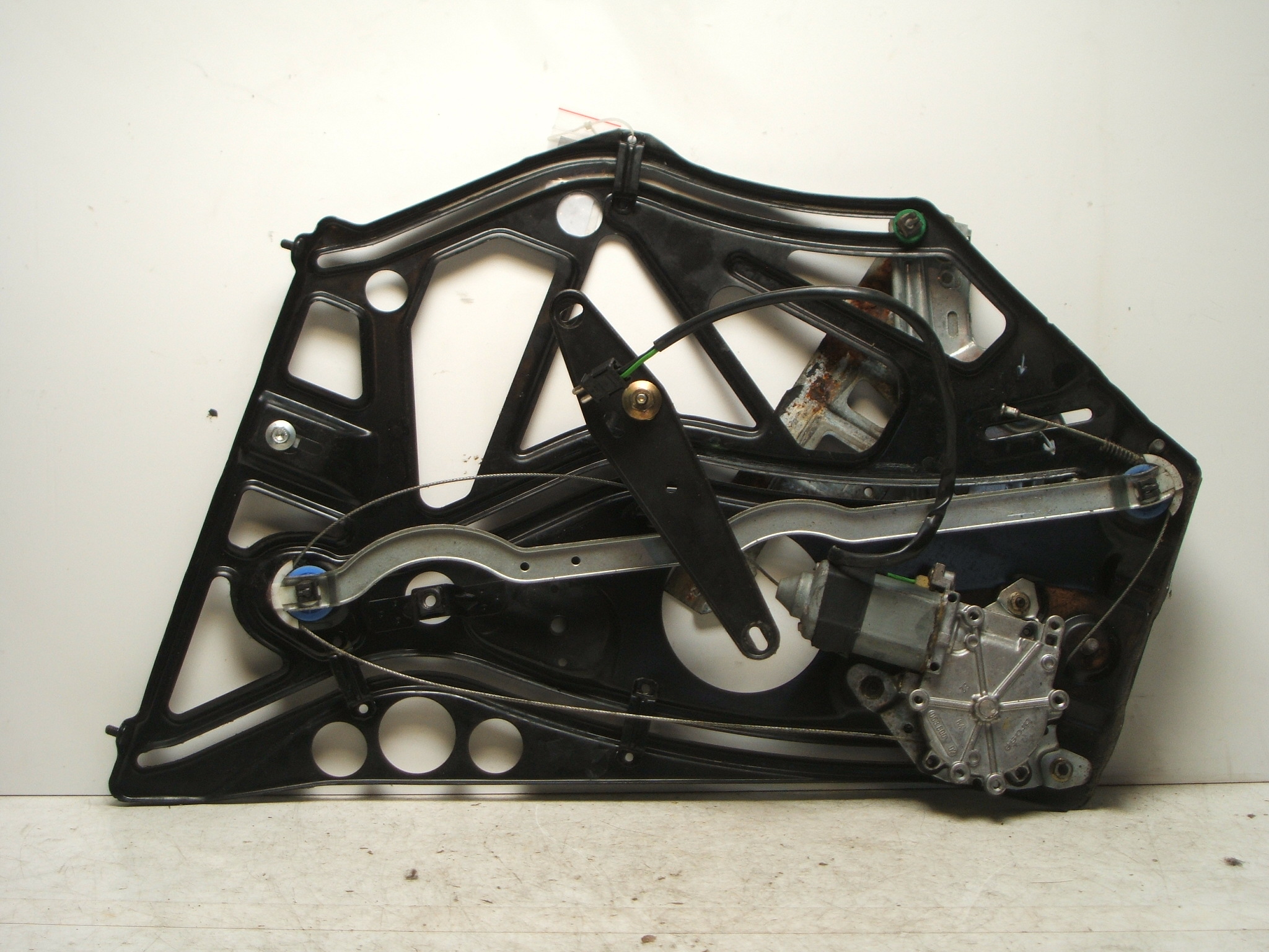 Mercedes W124 стеклоподъемник правый задний кабриолет