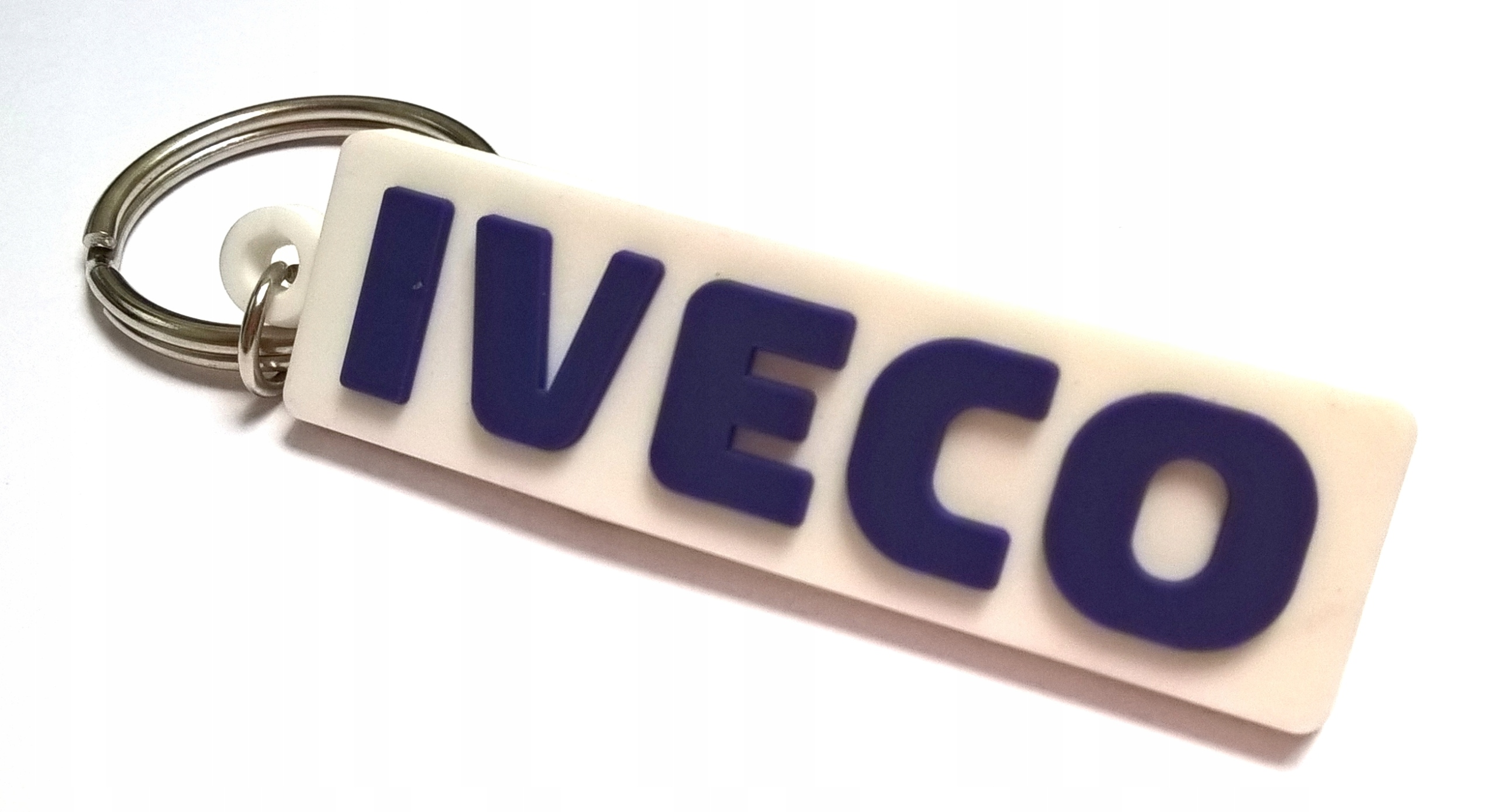

Brelok Iveco logo gumowy breloczek do kluczy Daily