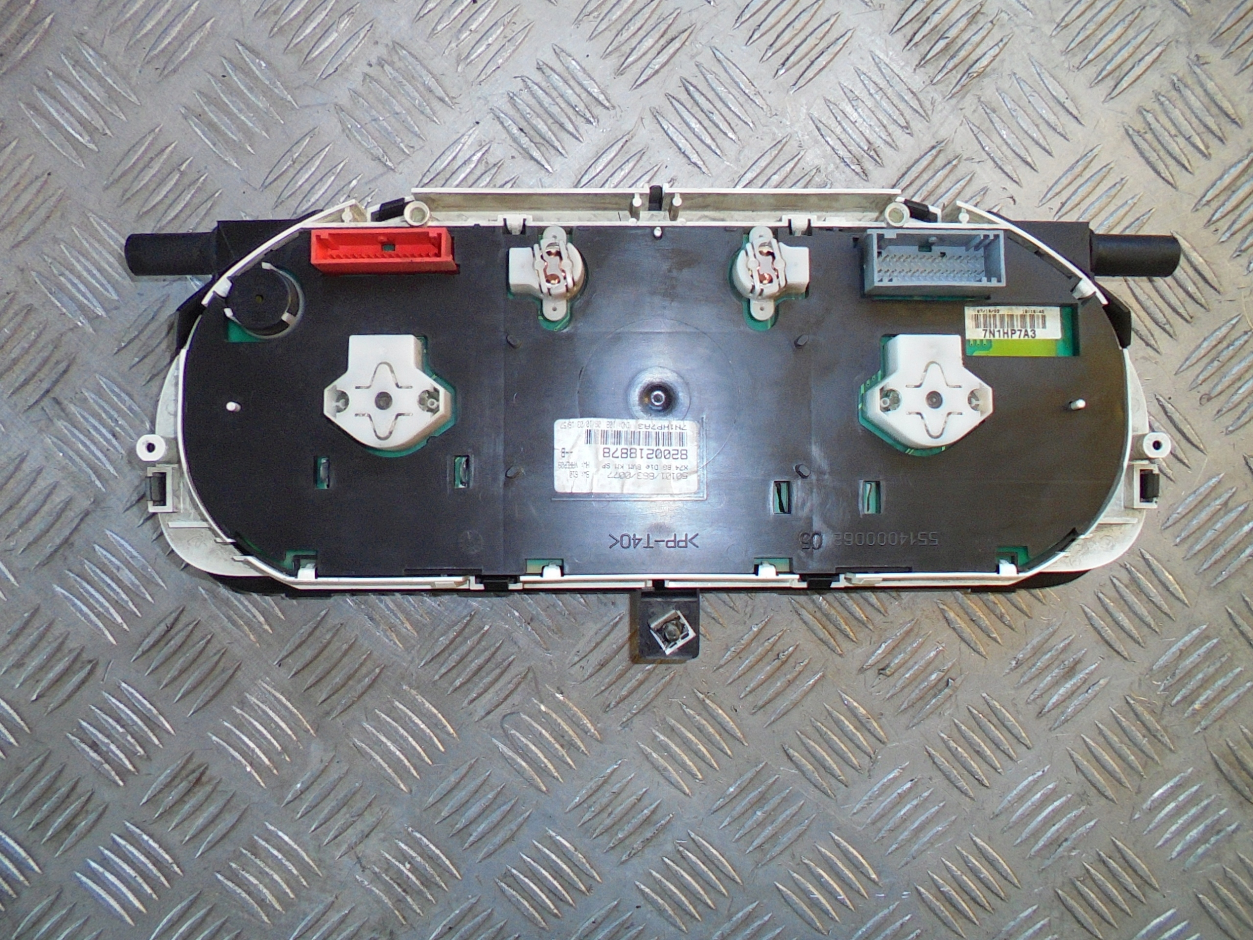 спидометр LAGUNA renault oe 8200218878