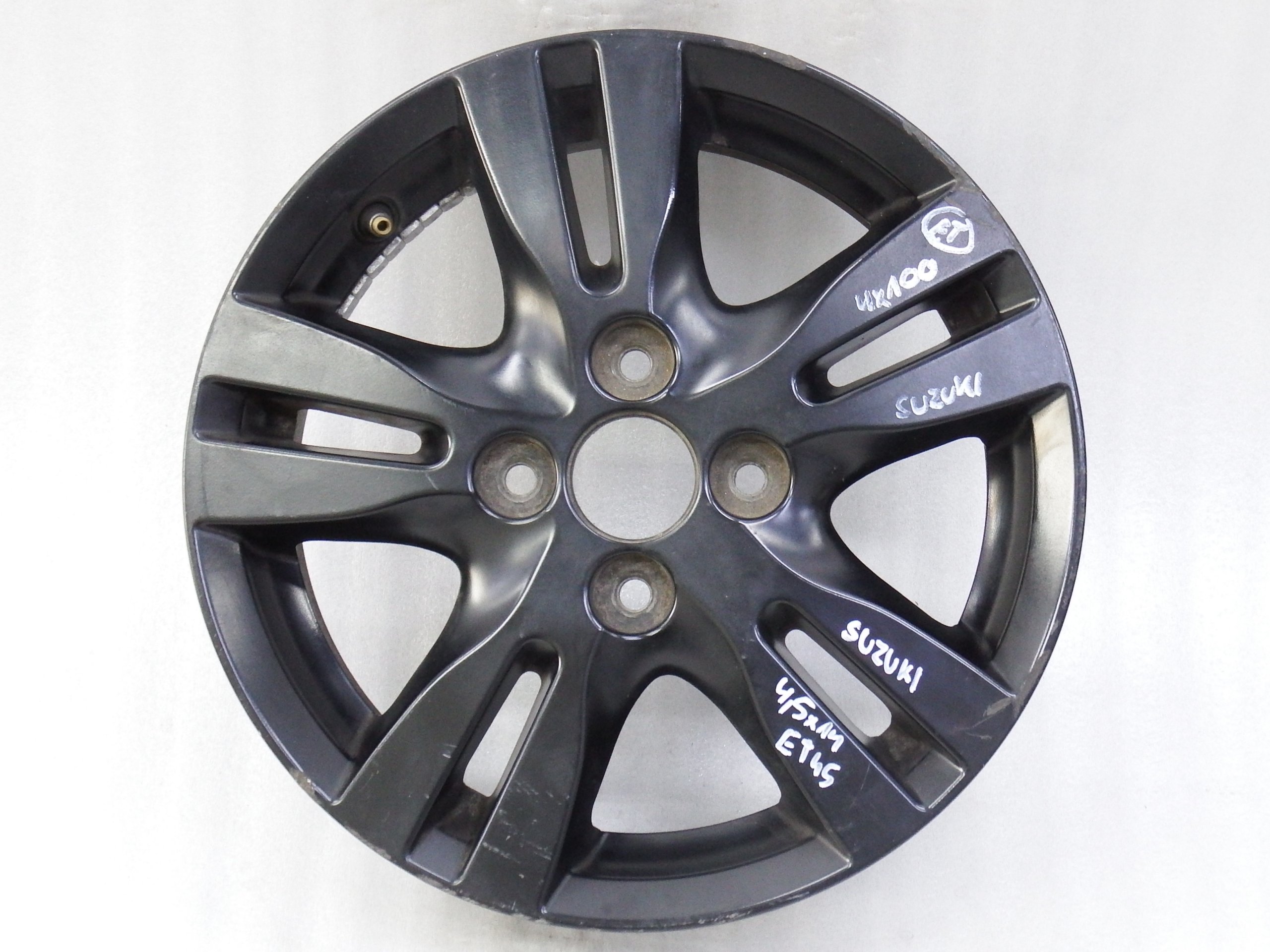 Koleso Suzuki Swift 4x100 4,5x14 ET45 OEM