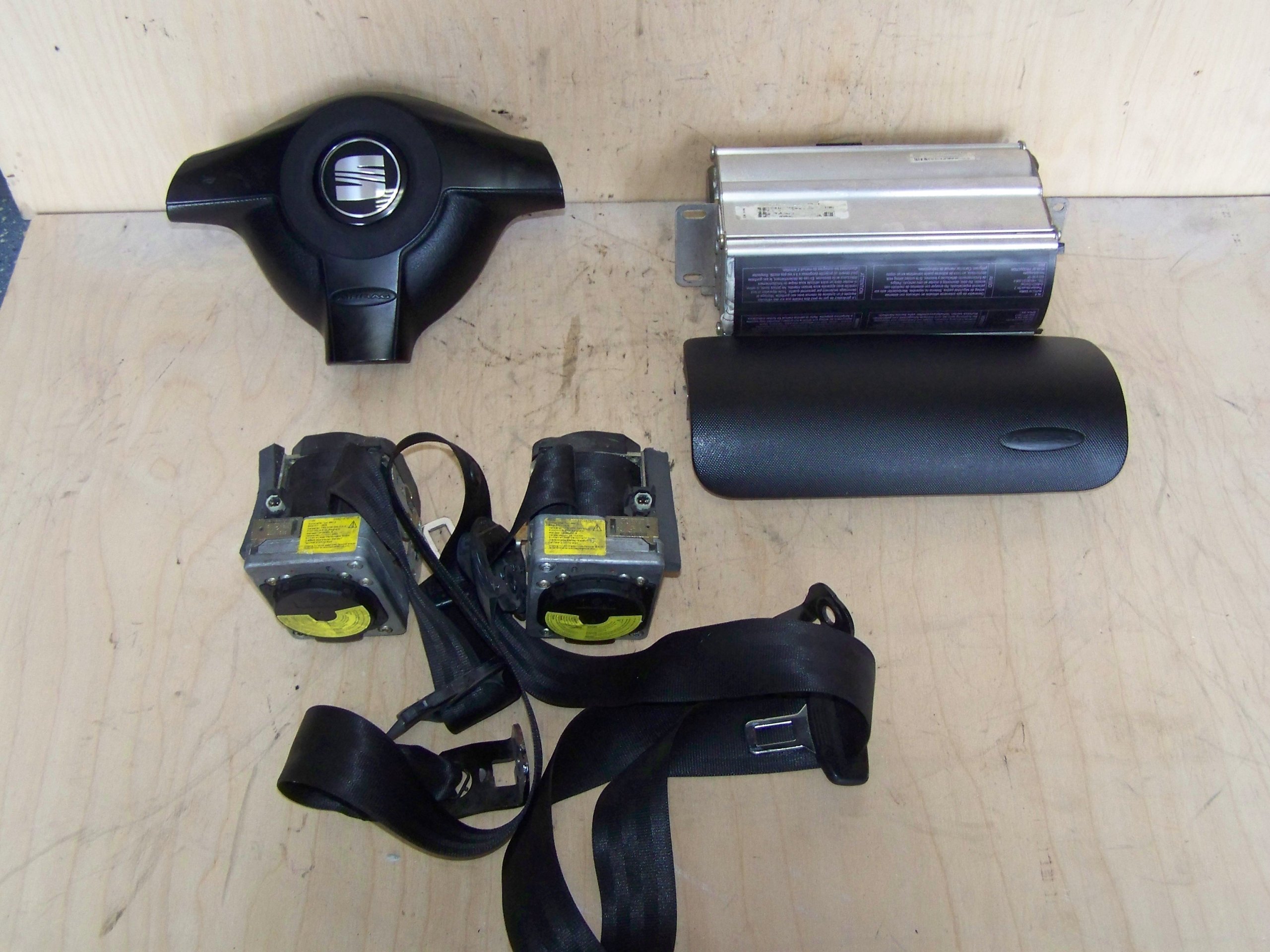 Подушки безопасности ремни seat Leon I FR