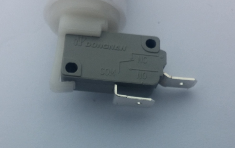 Stycznik mikroprzełącznik elektryczny przycisku pneumatycznego EAN (GTIN) 9781111648725