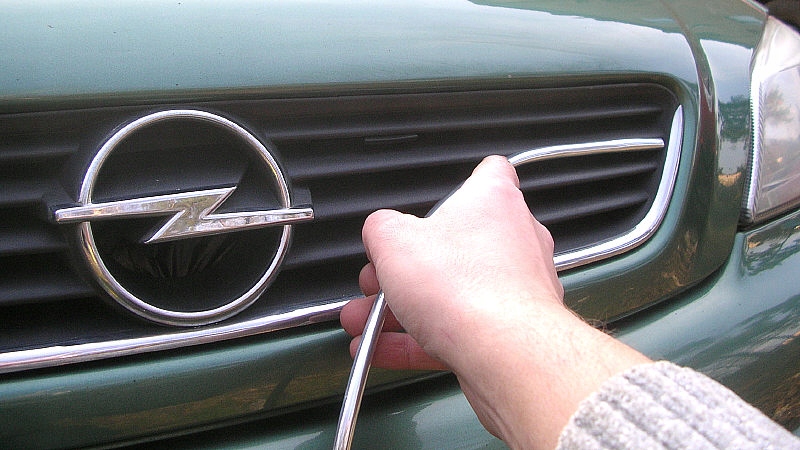 LISTWA CHROM - RANTOWA -KRAWEDZIOWA - Super cena ! Producent części Carcommerce