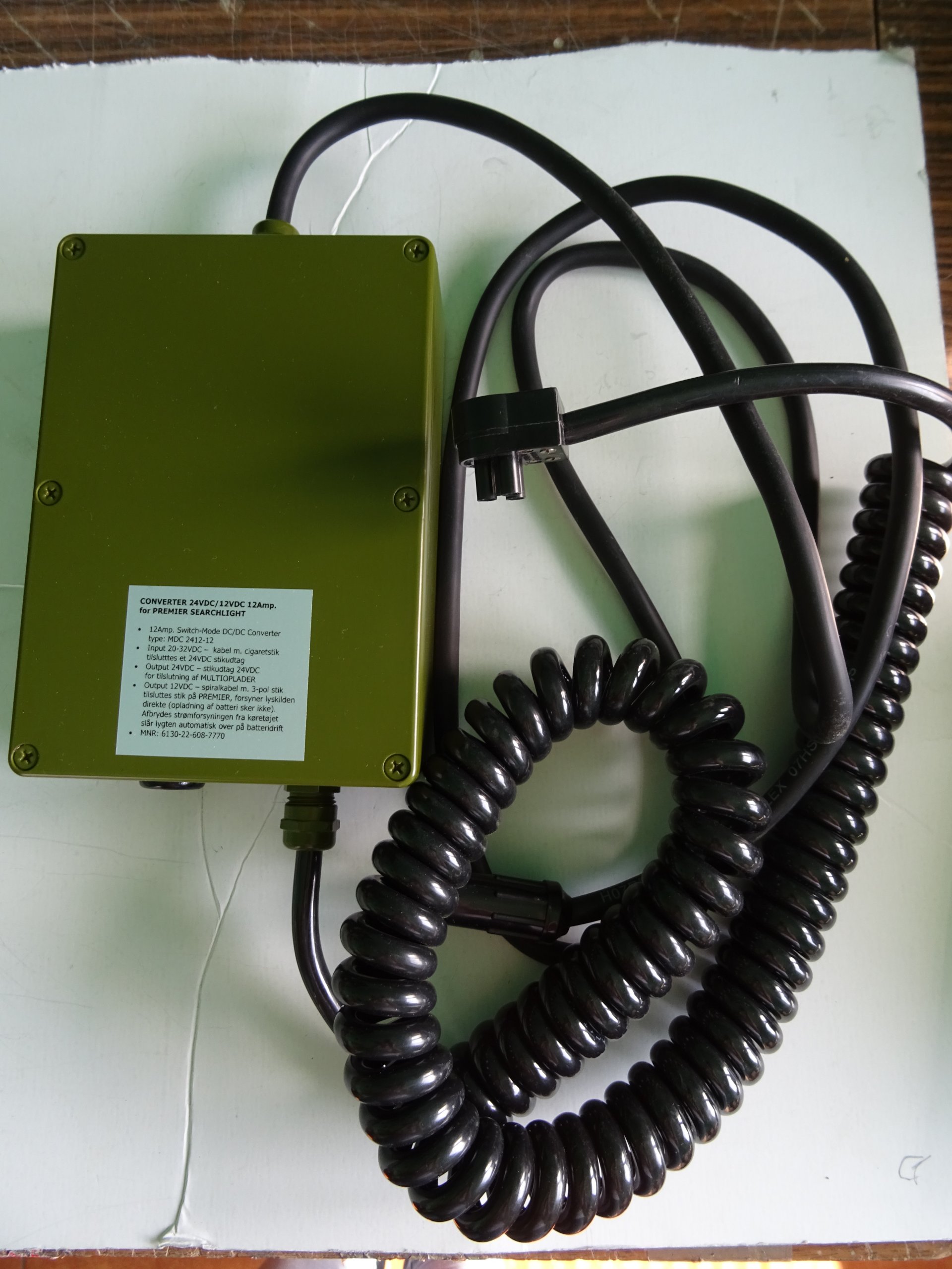 PRZETWORNICA KONWERTER ZASILACZ WOLF 24V/12V Kod producenta 240