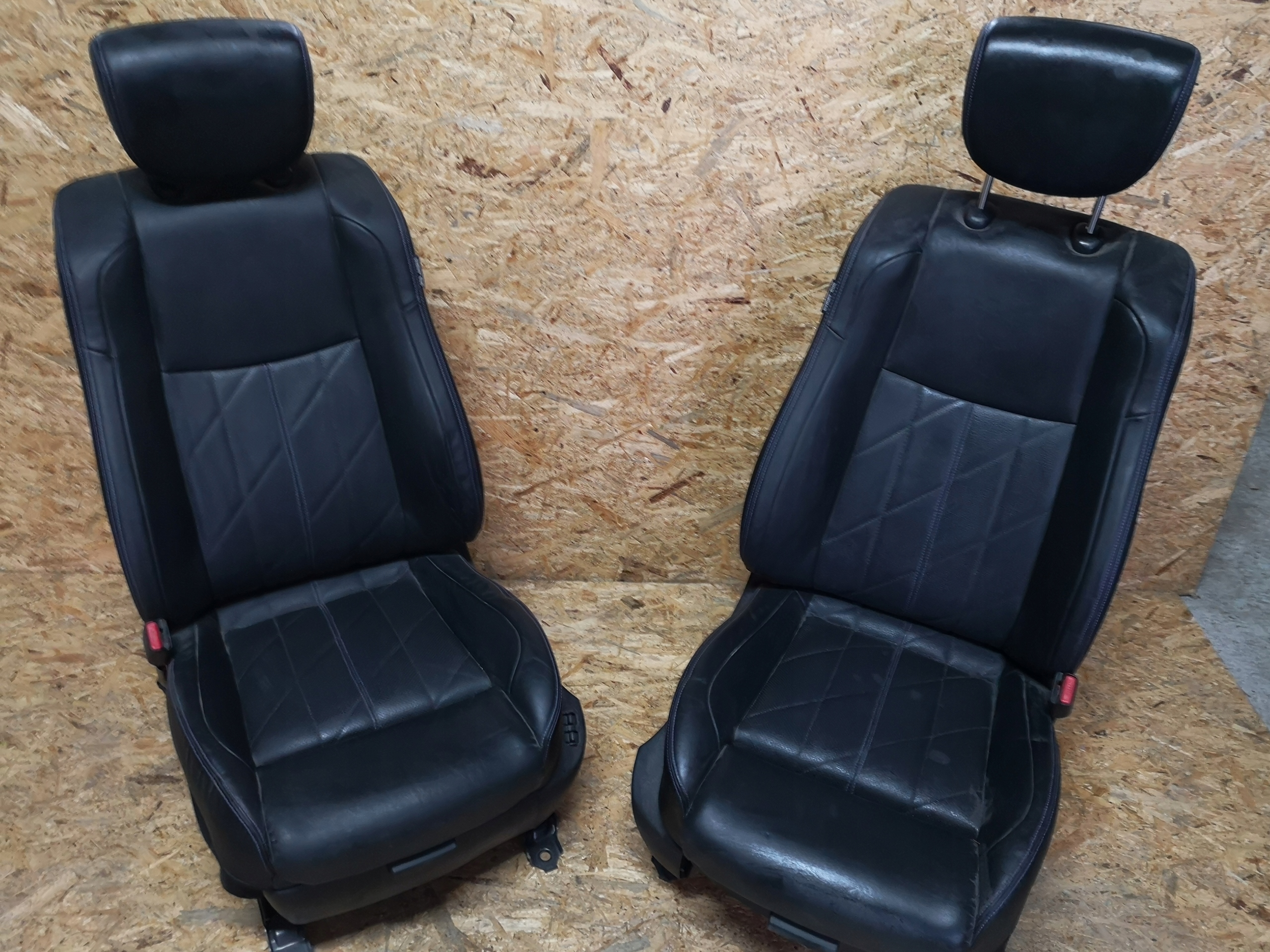 СИДЕНЬЯ SKORA СИДЕНИЕ ОБШИВКИ ИНФИНИТИ Qx70