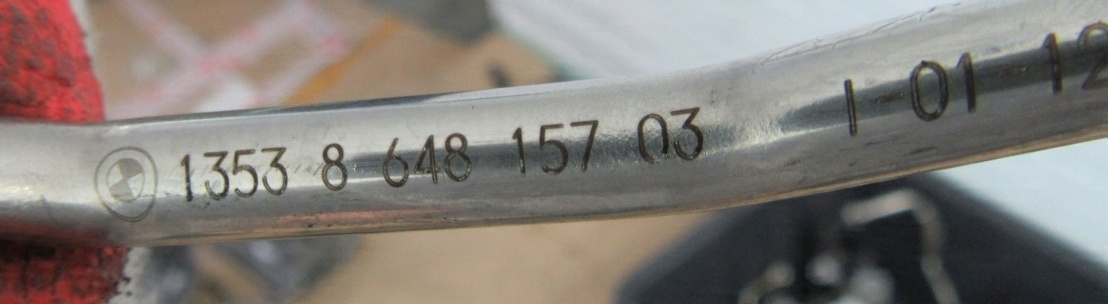 PRZEWÓD PALIWA BMW G11 G30 N63B44C 4.4 8648157 Producent części BMW OE