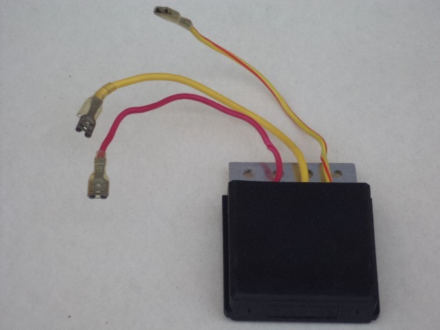 REGULATOR NAPIĘCIA ATV POLARIS XPLORER XPRESS 300 Numer katalogowy części RN-087-300-XP-01