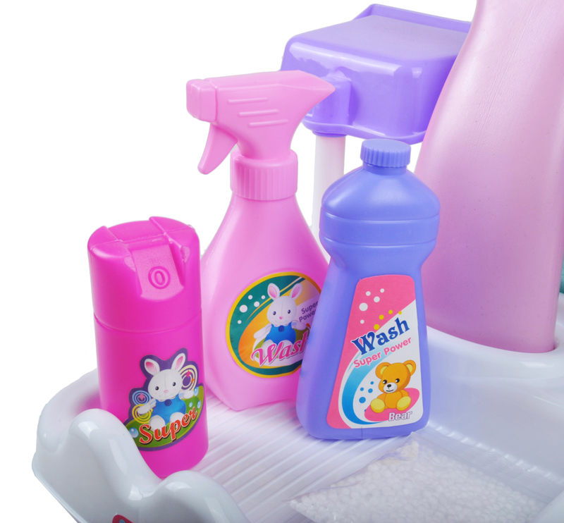 Otroški voziček za čiščenje Sesalnik Dodatki Prevladujoča barva so roza odtenki
