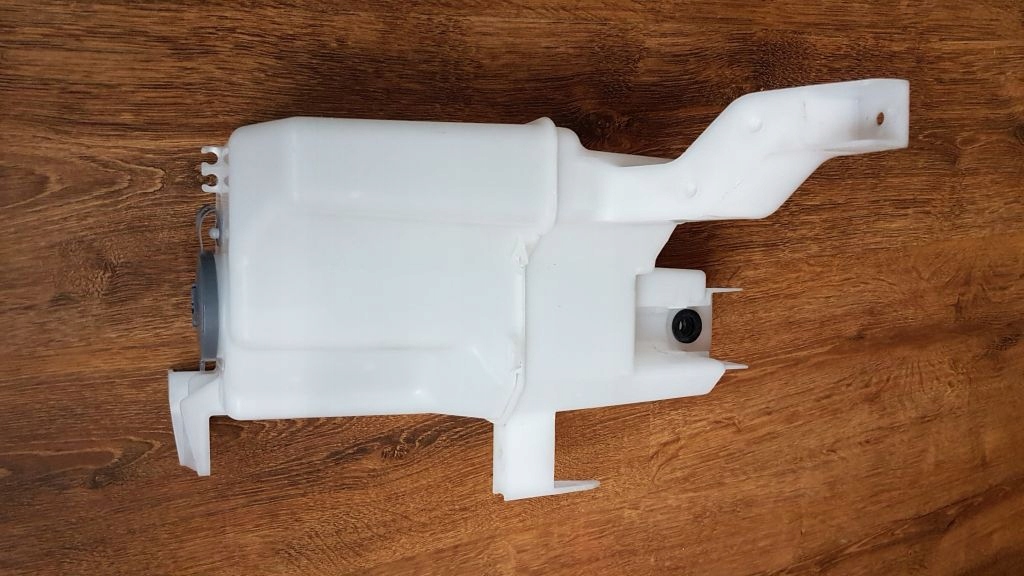 БАЧОК ОМЫВАТЕЛЯ NISSAN NV200