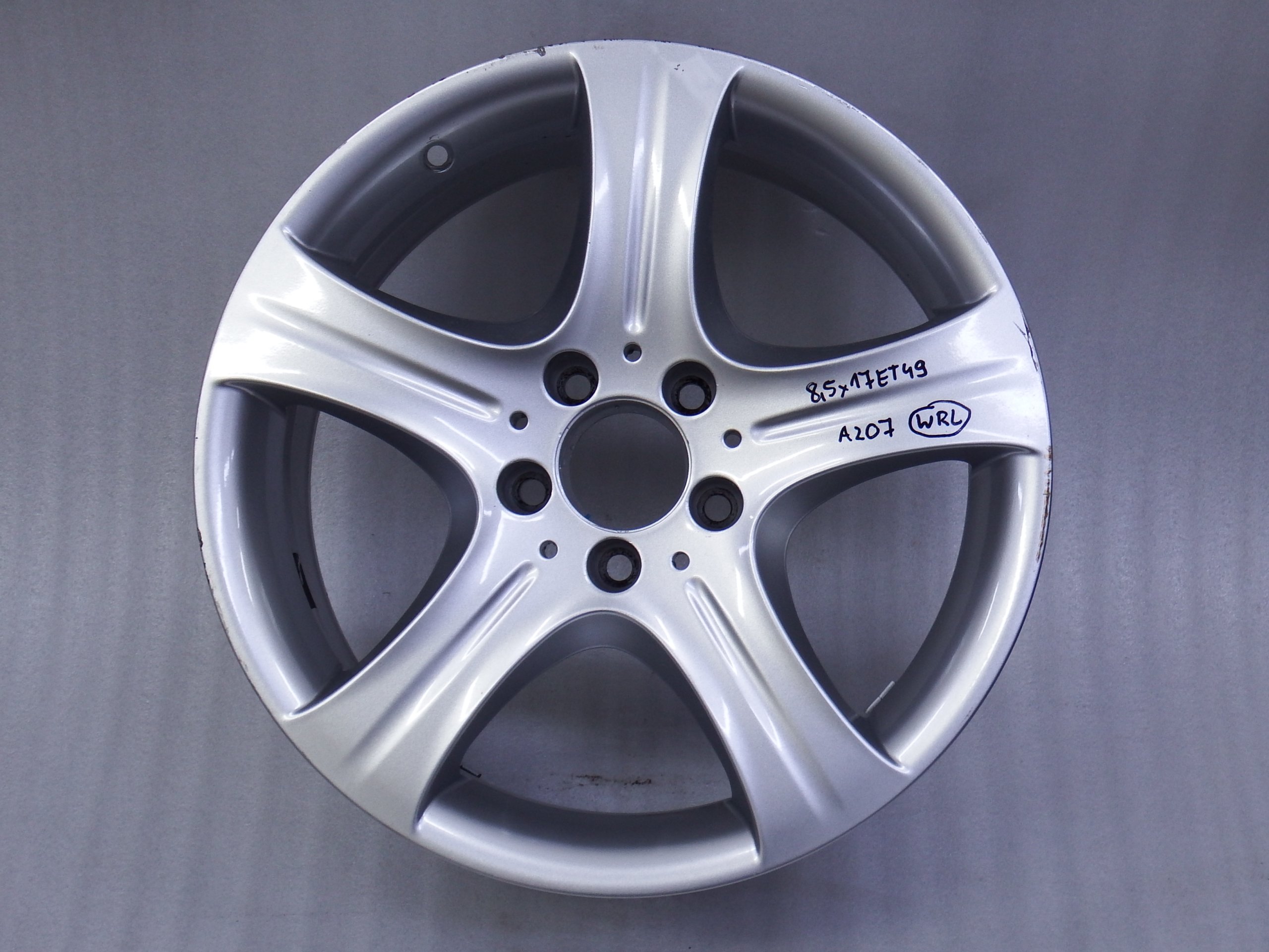 FELGA MERCEDES E 8,5x17 ET49 5x112 OEM W207 A207