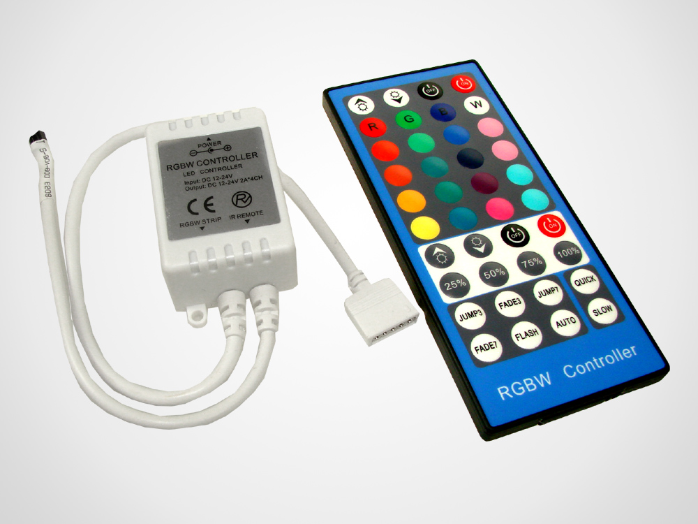 Sterownik /Kontroler na podczerwień IR + pilot 40 do taśm LED RGBW Marka LED-ONE