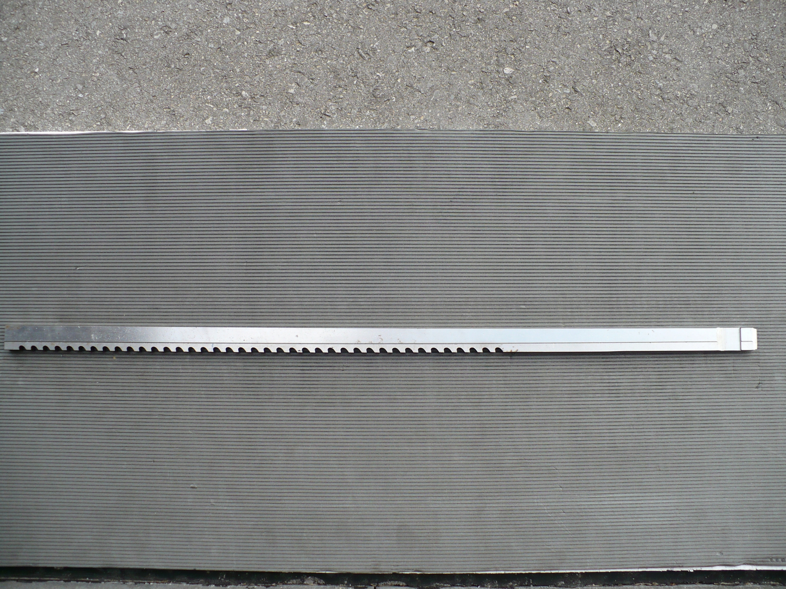 PRZECIĄGACZ NBKa 12 do rowków wpustowych FWP Kod producenta POGŁEBIACZ