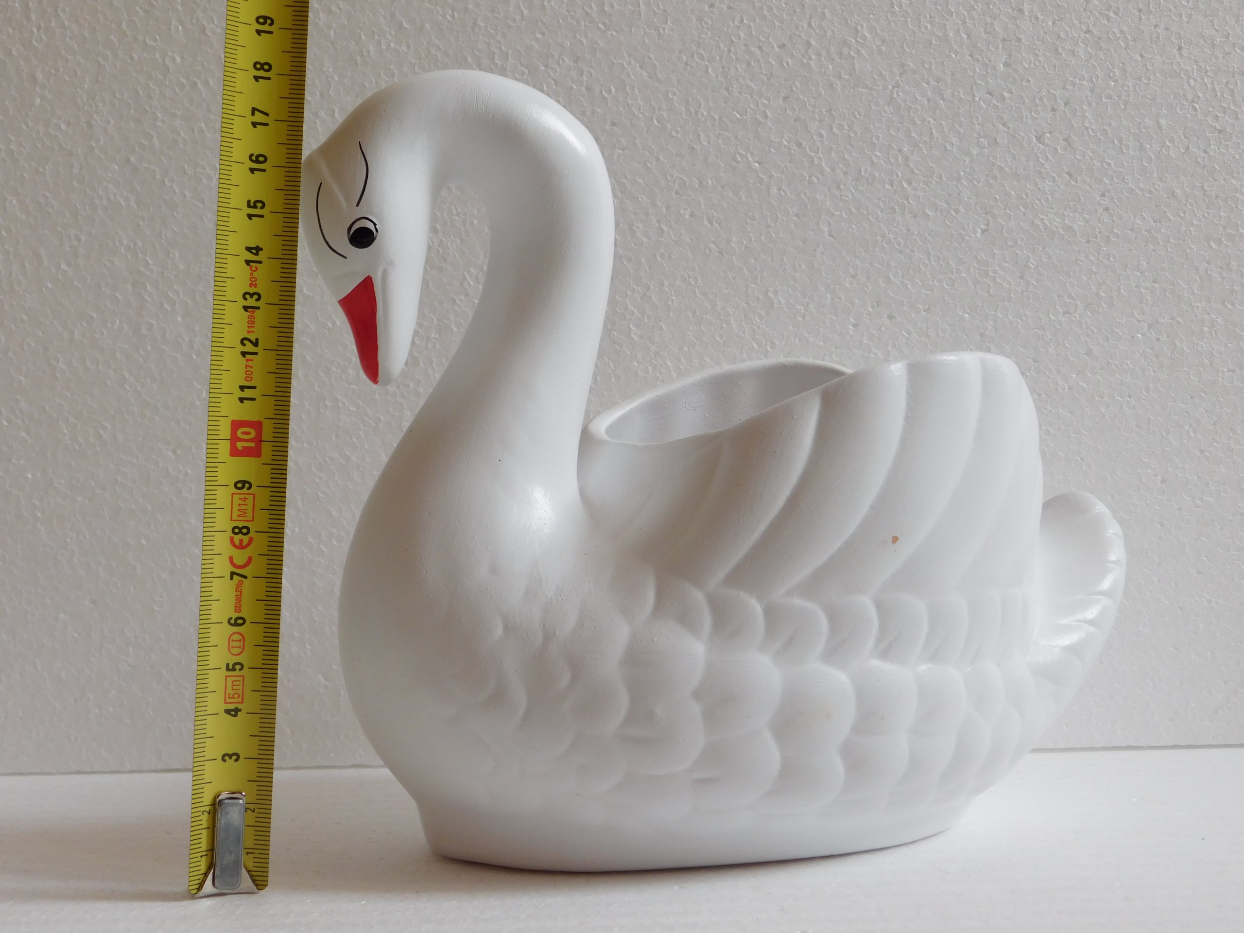 ŁABĘDŹ DONICZKA OSŁONKA OGRÓD OZDOBA FIGURKA Kod producenta 806