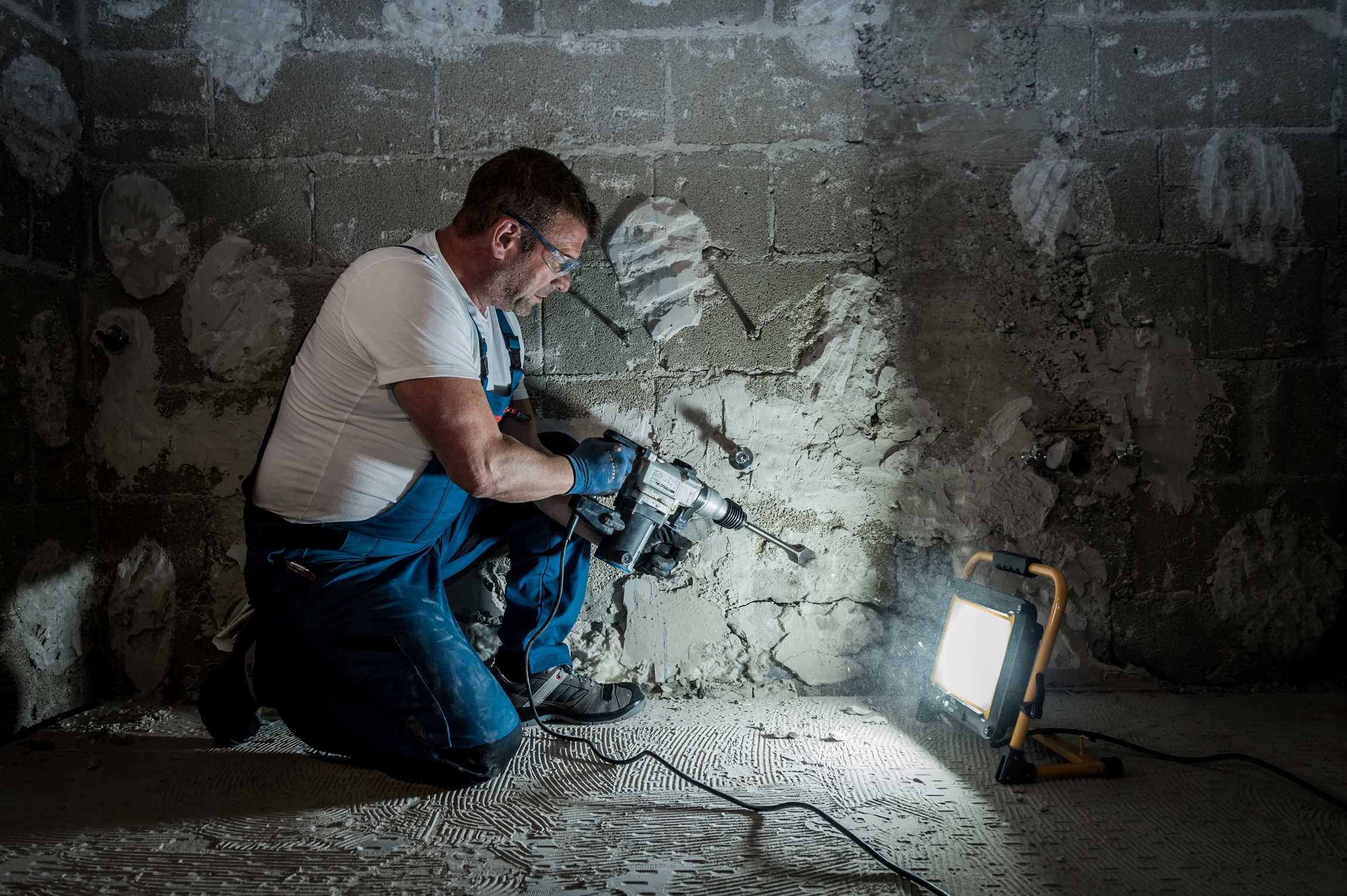 Przenosny Naswietlacz SLIM LED 50W BRENNENSTUHL EAN 4007123656097