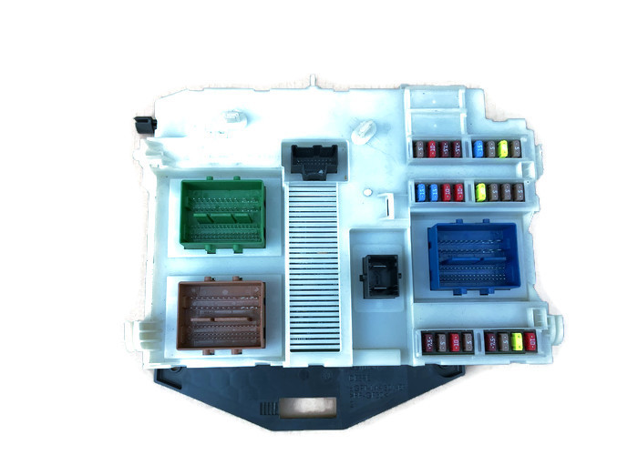 BG9T-14A073-EH МОДУЛЬ КОМФОРТА ПРЕДОХРАНИТЕЛИ FORD