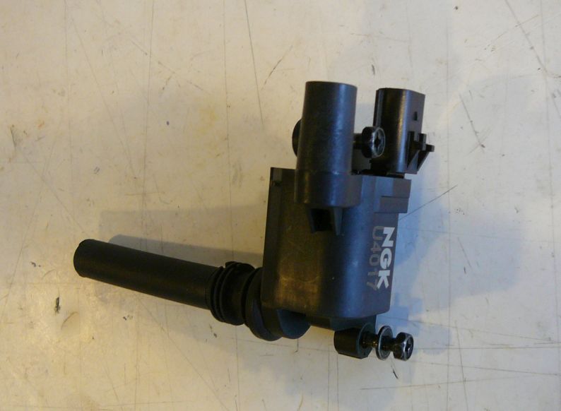 Zapalovací Cívka Chrysler 300C 04- U4017 Ngk