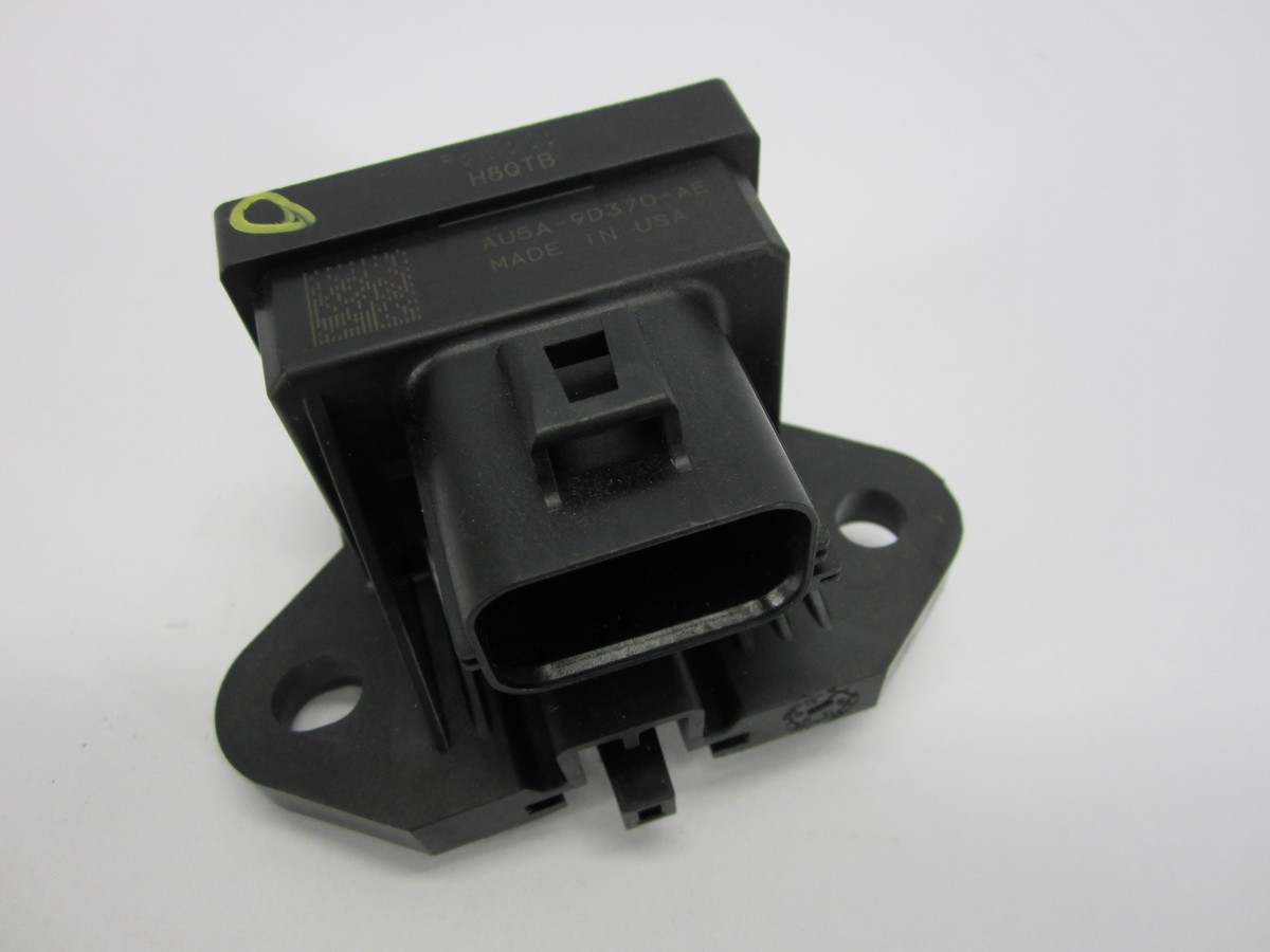 AU5A9D370AE - Датчик датчик Ford Mustang 2011