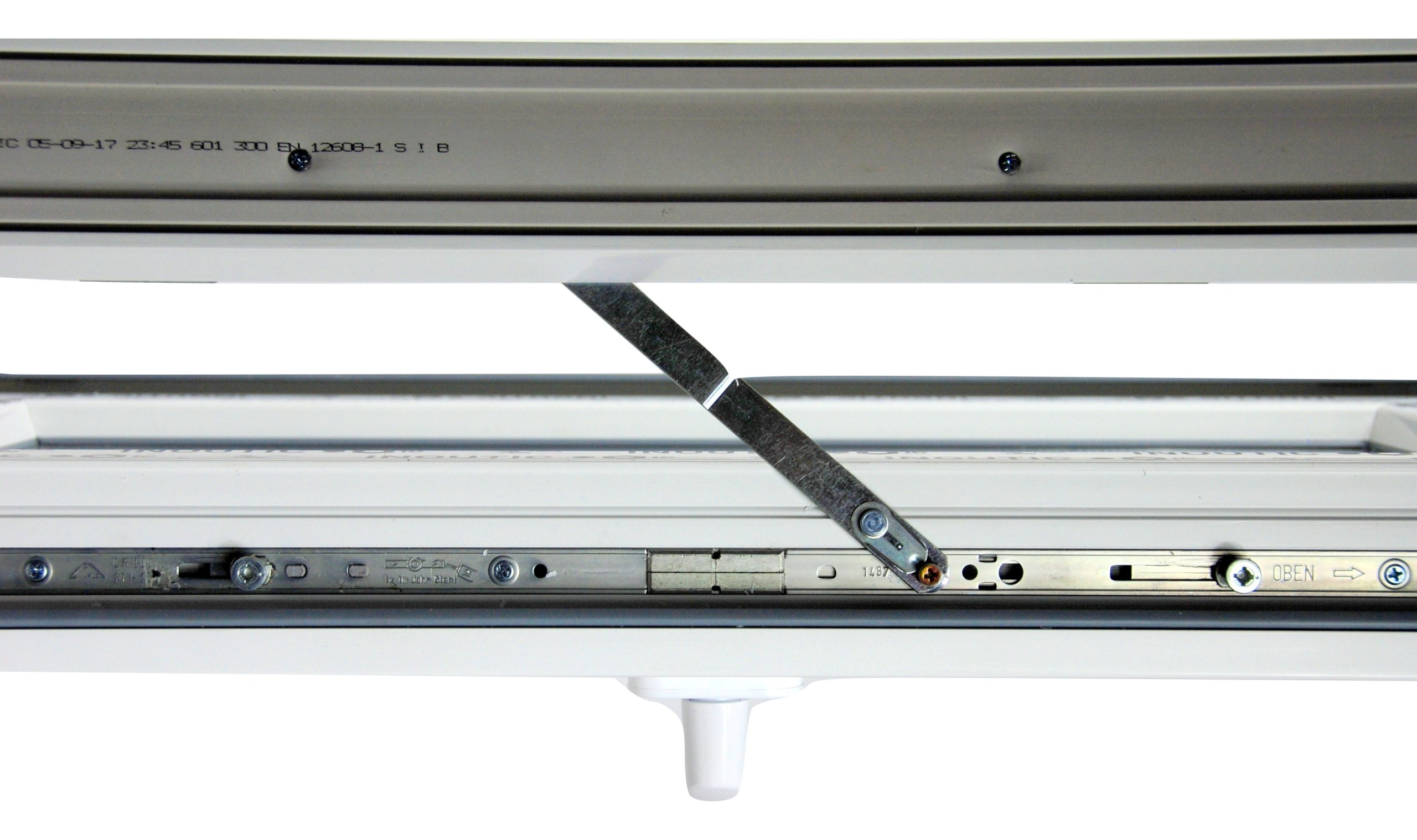 OKNO PCV 1465 x 835 UCHYLNE 1 x ANTRACYT Marka Alucon