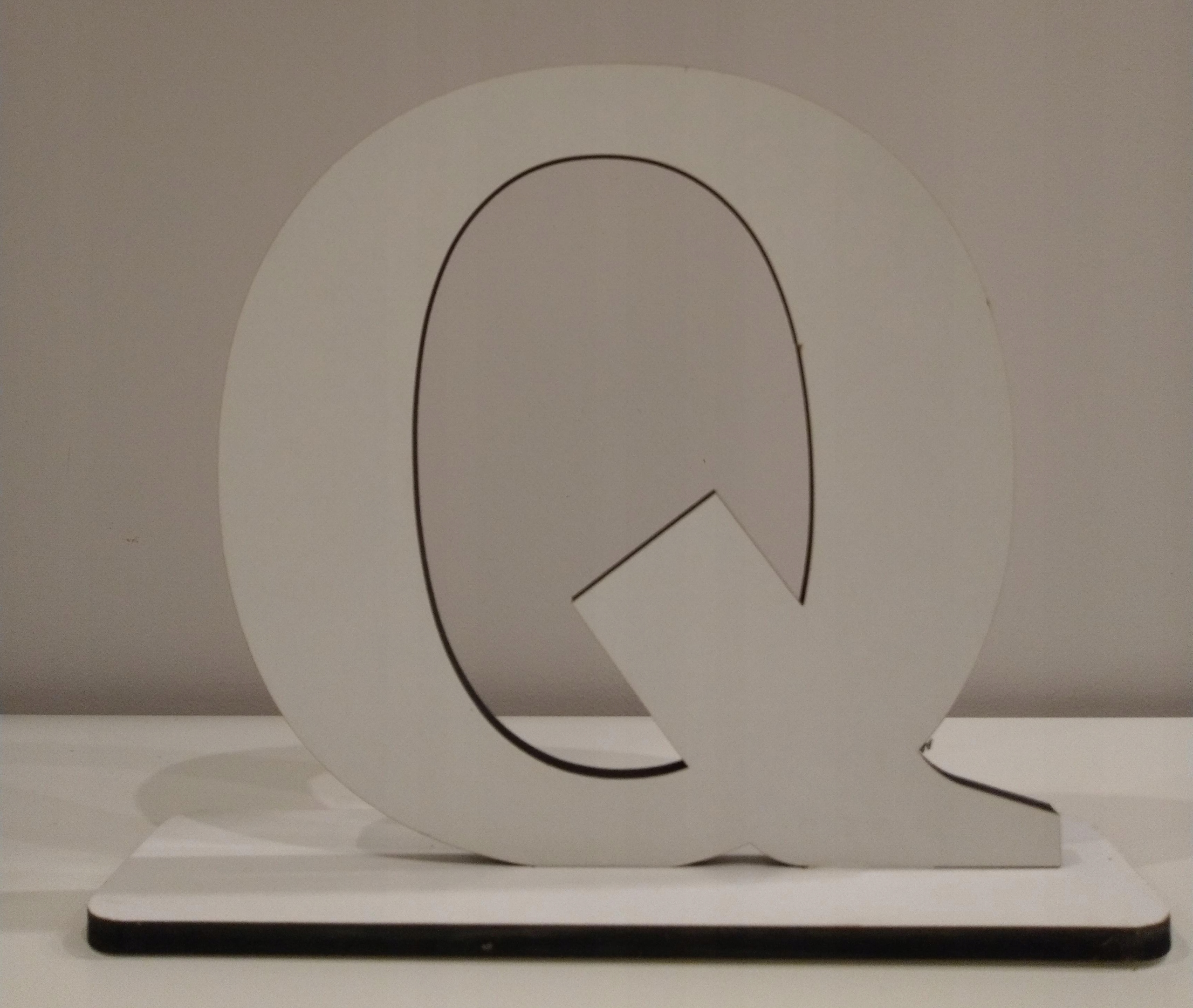 LITERY DREWNIANE Q 18CM - DEKORACJE ŚLUB IMIONA Kod producenta B.LIT.18.Q