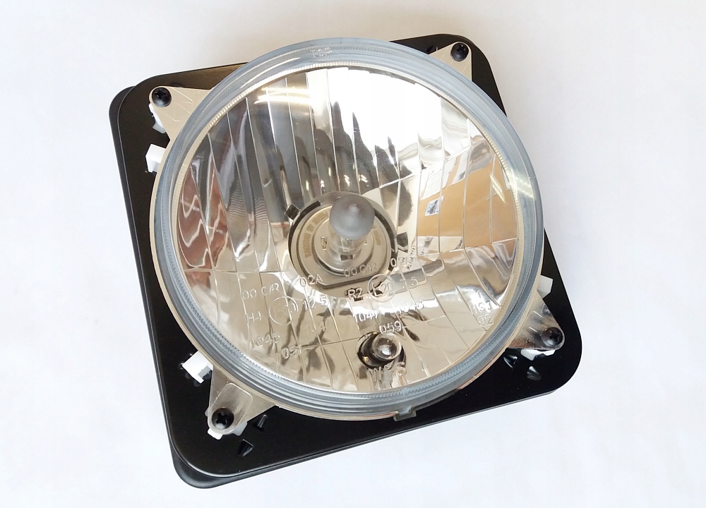 Фара H4 / R2 3F-4L FI 131x114 Hydrema 912