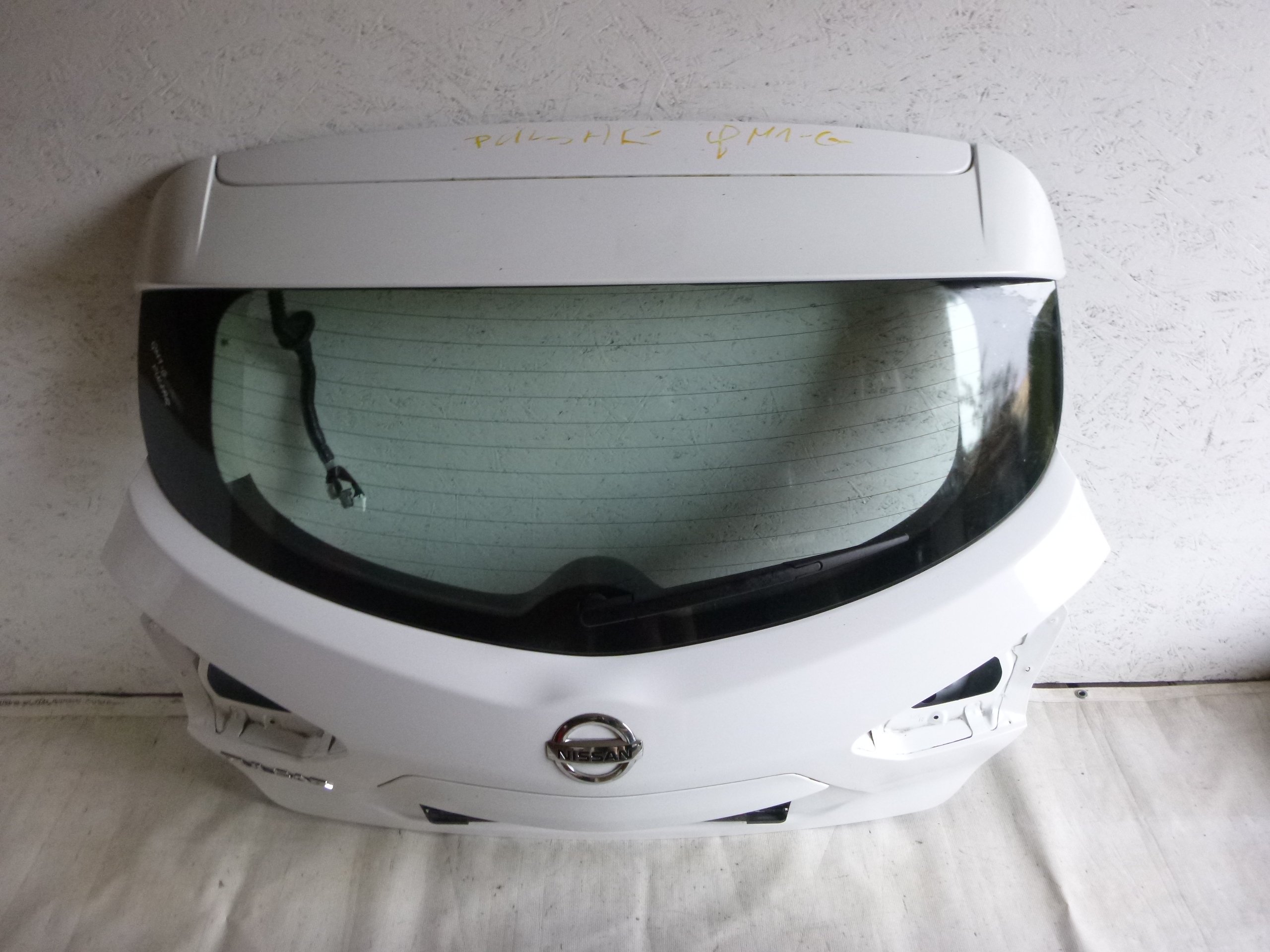 KLAPA TYŁ BAGAŻNIKA NISSAN PULSAR QM1 BIAŁA