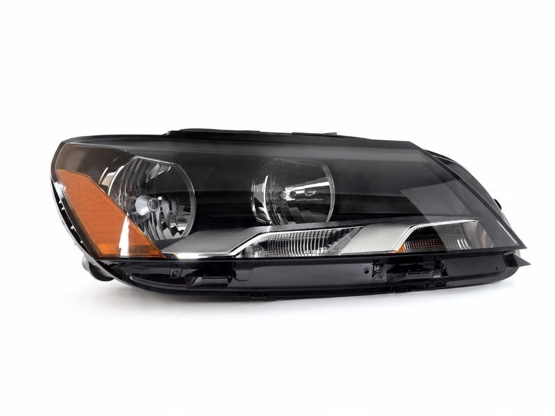 НОВЕ ФАРА VW PASSAT B7 USA 2011-15 ПРАВА