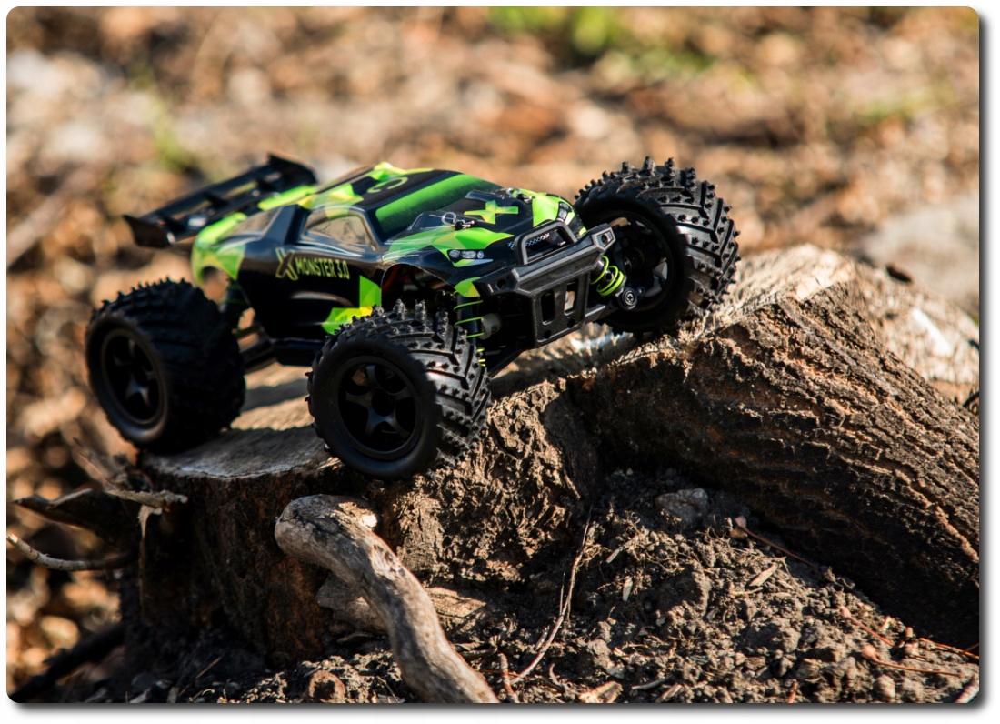 DUŻY SAMOCHÓD ZDALNIE STEROWANY AUTO RC NA PILOT Kod producenta OV-X-MONSTER.3.0