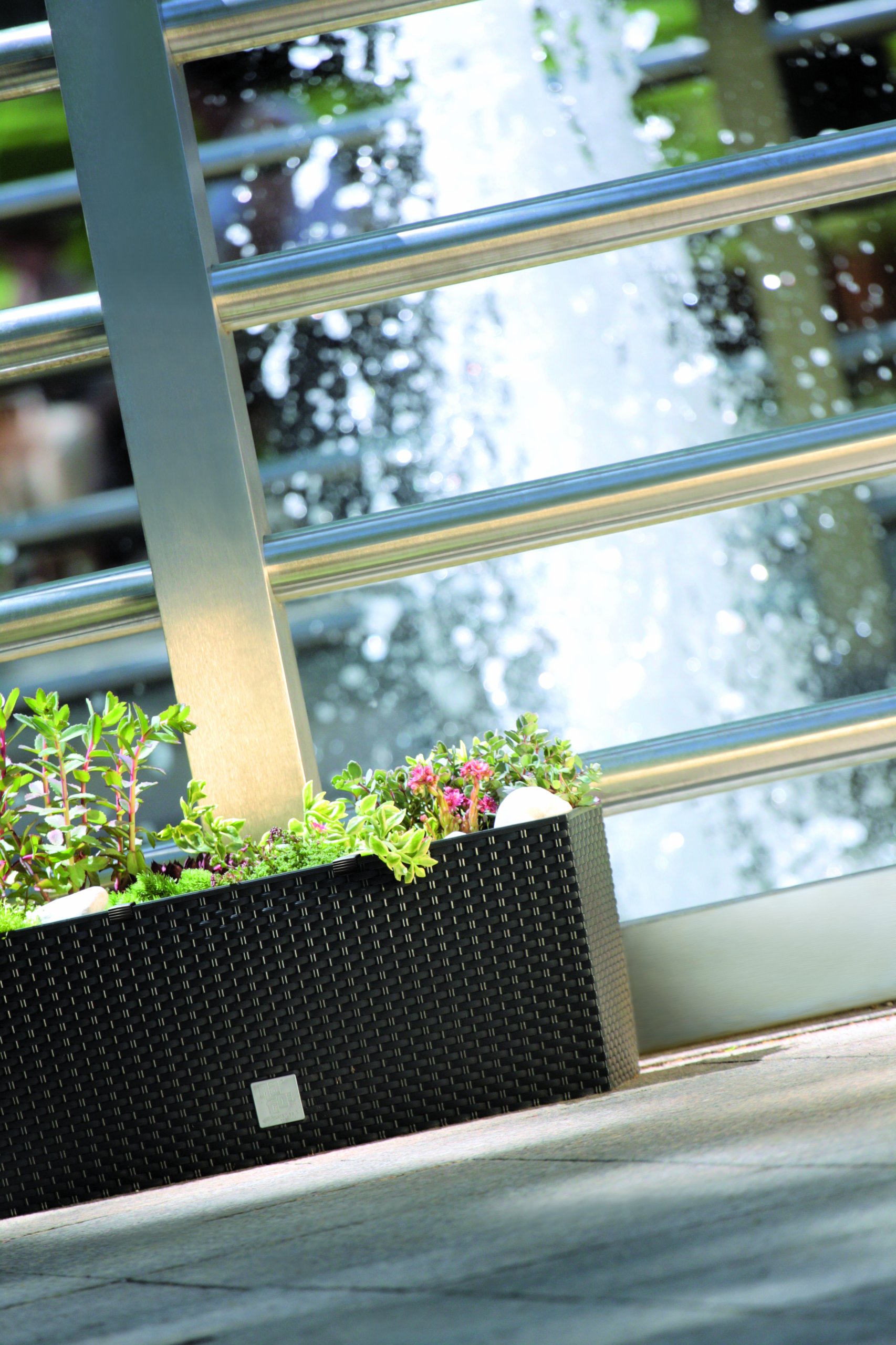 Doniczka + system nawadniania 50cm Podłużna Balkon Szerokość produktu 19 cm