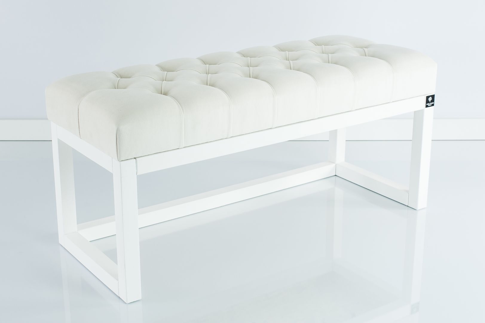 85 Producent Ławka Pufa Pikowana Biała EMRA WOOD Kod producenta LPP-2