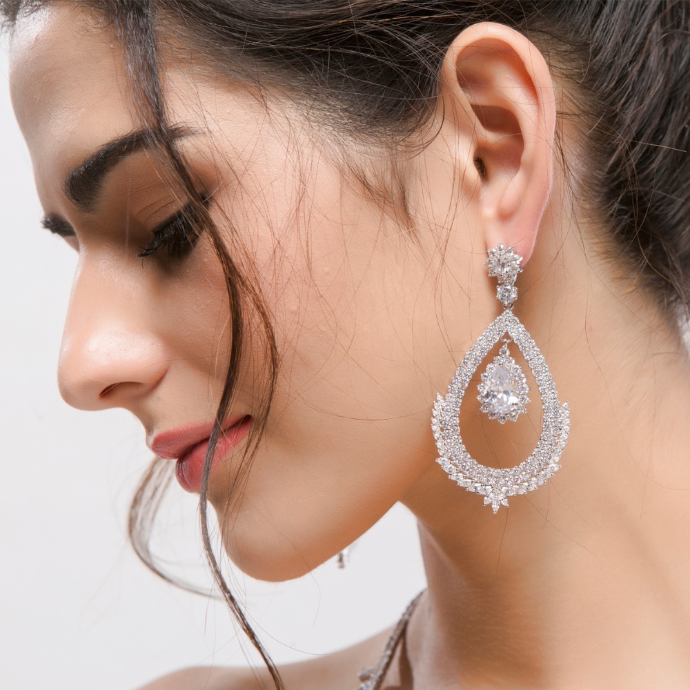 NASSARIUS KOLCZYKI CYRKONIA ZŁOTO ŚLUBNE SWAROVSKI Marka Inna marka