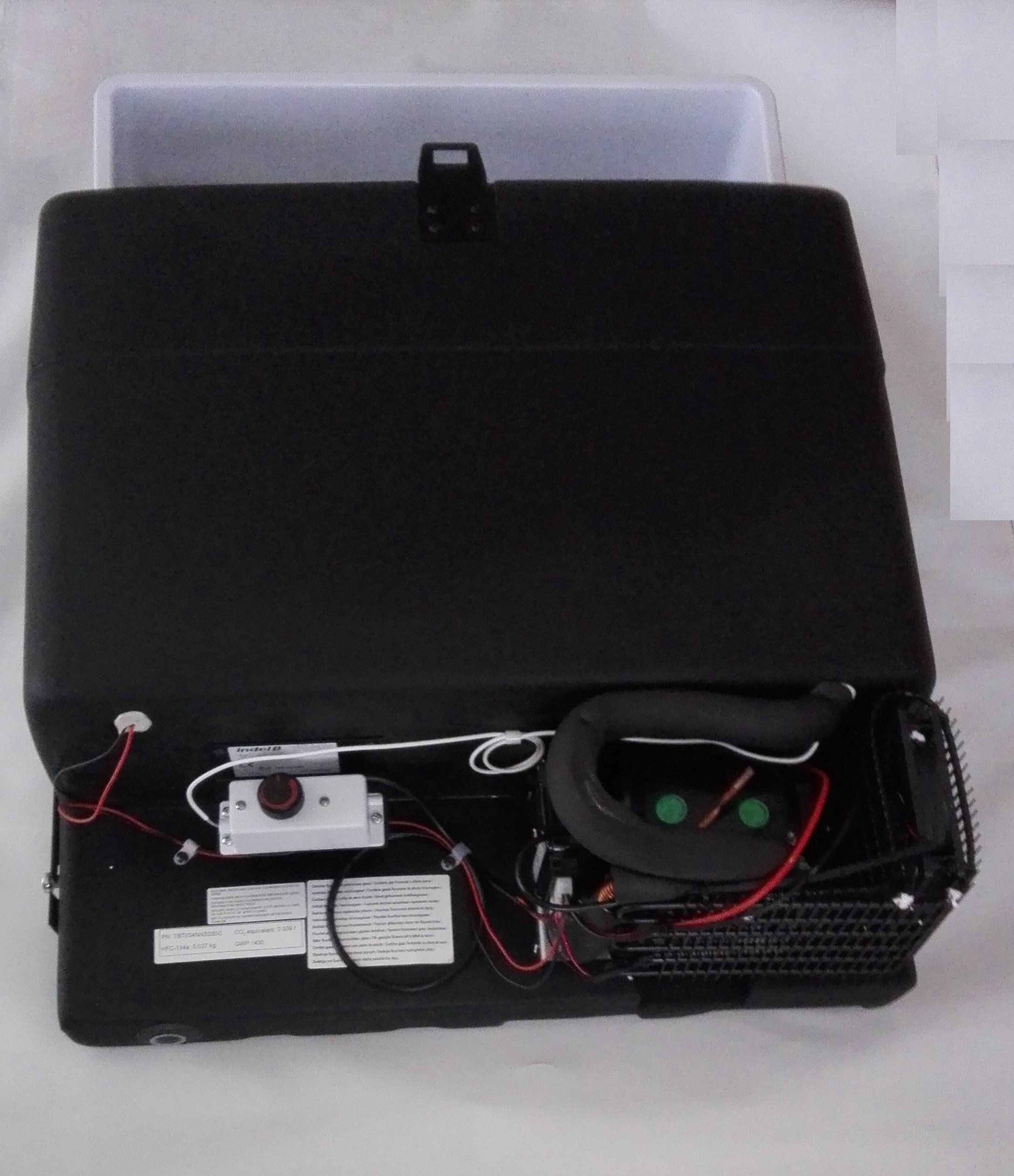 LODOWKA SCANIA R SAMOCHODOWA KOMPRESOROWA NOWA Brand Indel B