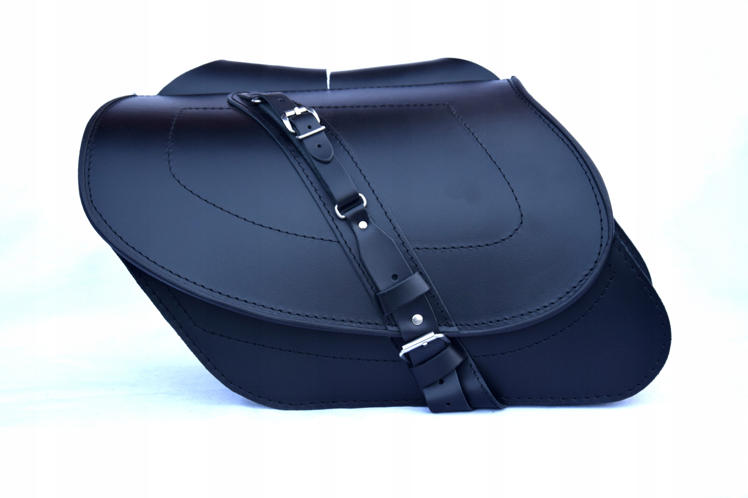 ШКІРЯНІ БІЧНІ СУМКИ SAKO S30A